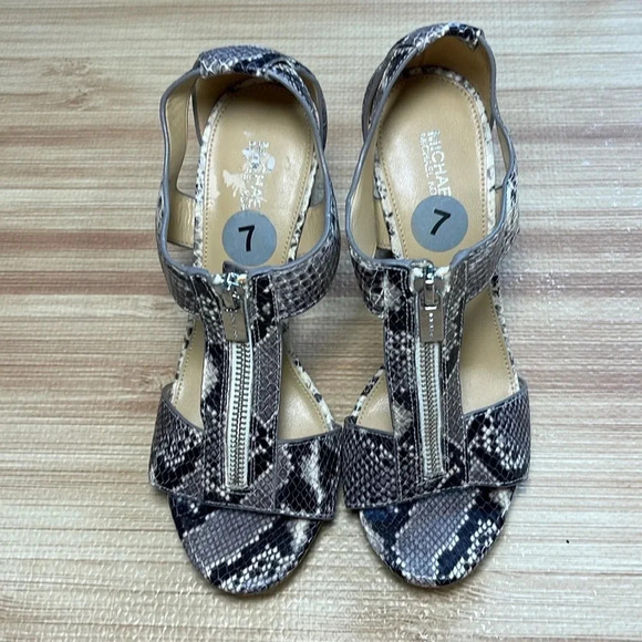 Michael Kors Snake Skin Zip Block High Heels Women's Size 7 - Picture 1 of 7